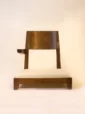 leggless chair 02